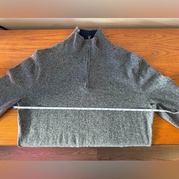Banana Republic Half Zip Sweater - Picture 3 of 6